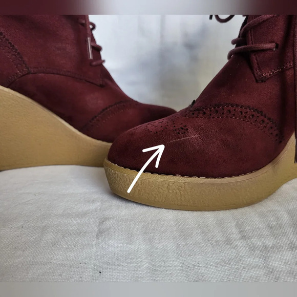 H&M Women's Maroon Faux‎ Fur Lined Suede Oxford Wedge Heel Boots, Size 8 - Picture 9 of 12